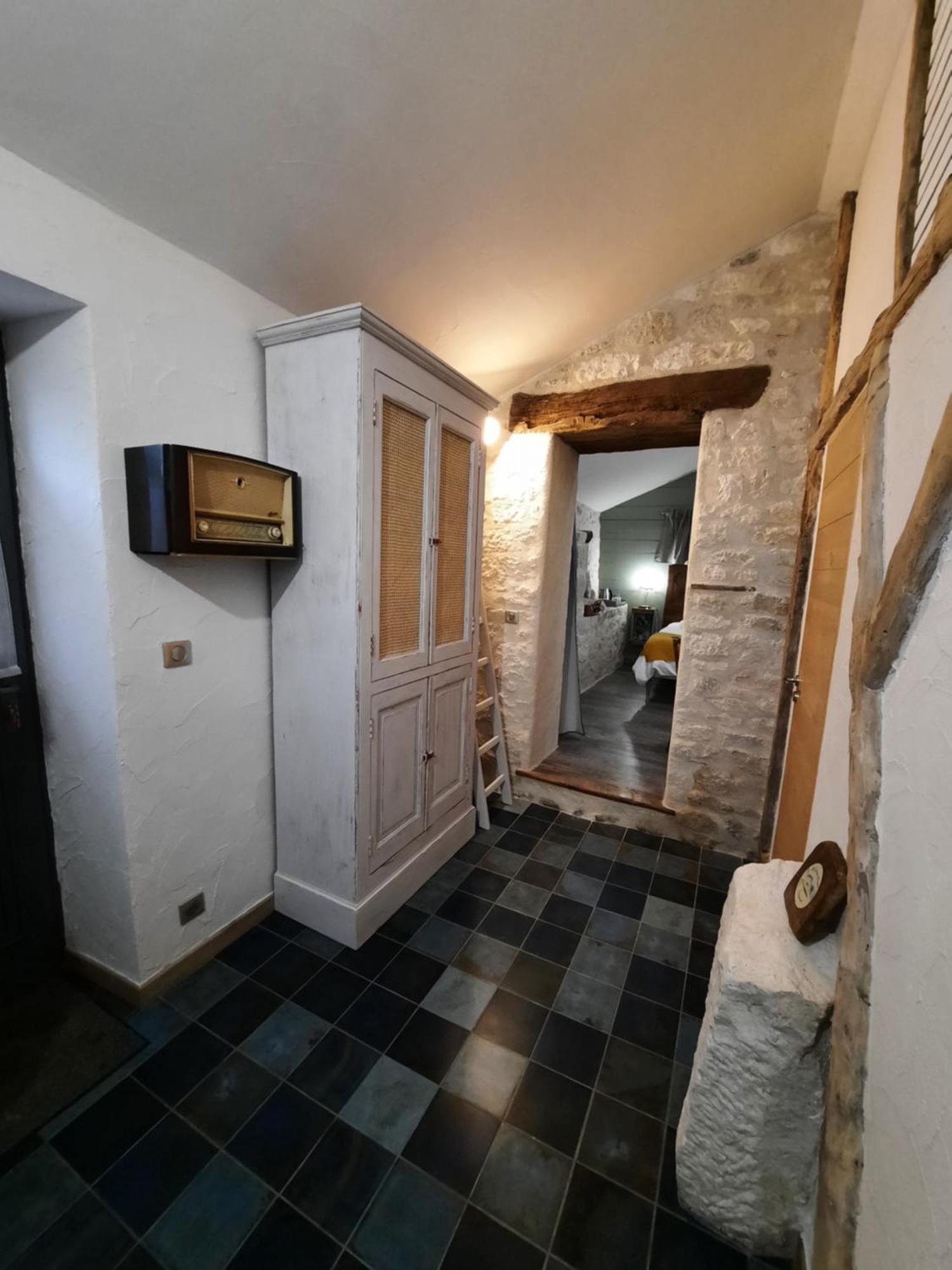 Pern Le Val Du Pech Chantant Chambres D'Hotes מראה חיצוני תמונה